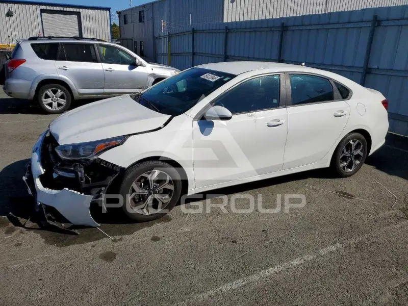 2021 KIA Forte photo