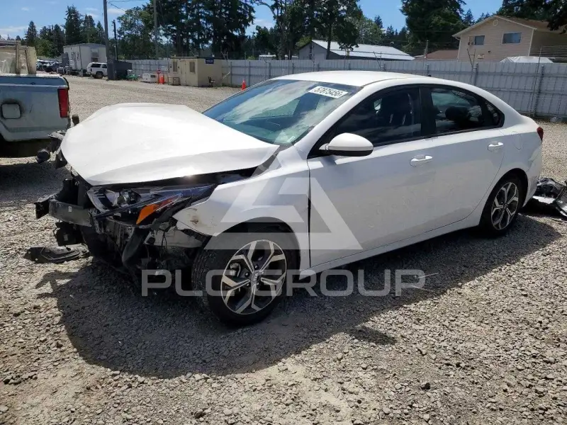 2021 KIA Forte фото