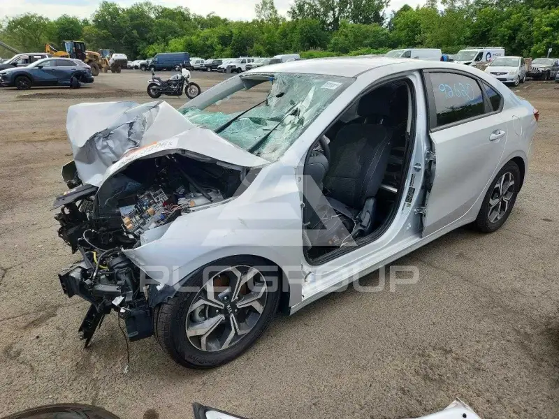 2021 KIA Forte photo