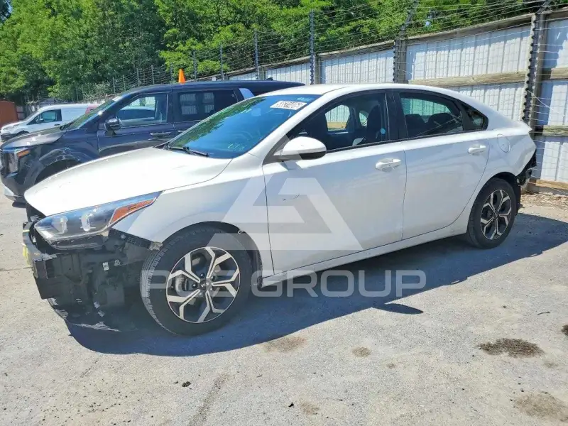 2021 KIA Forte photo