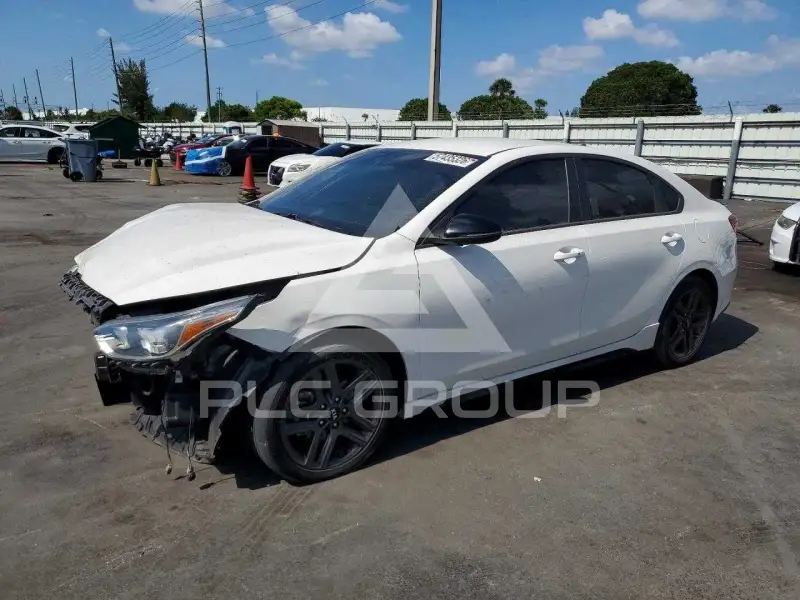 2021 KIA Forte photo