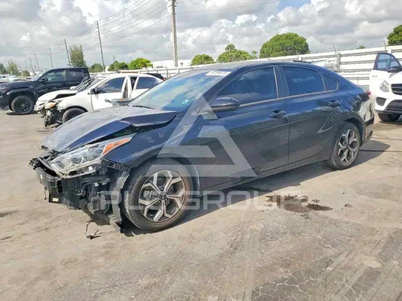 2021 KIA Forte фото