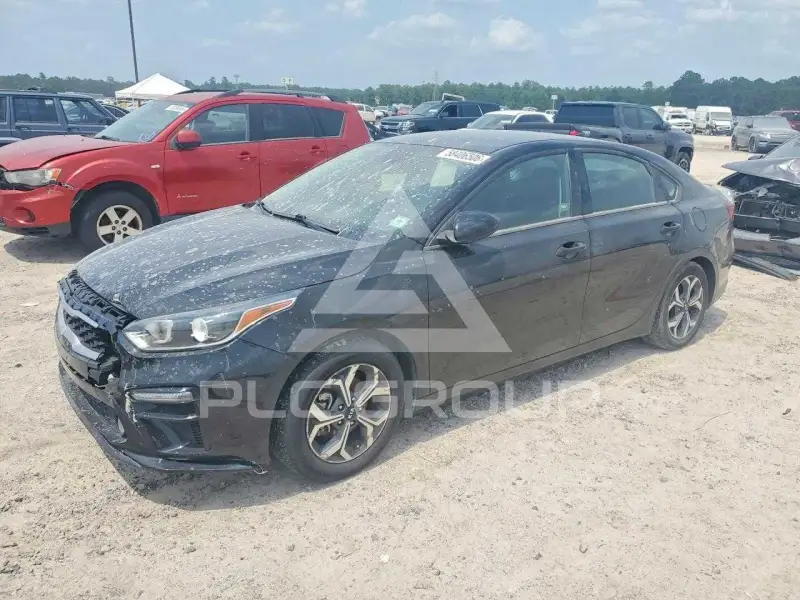 2021 KIA Forte photo