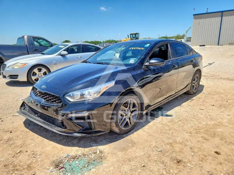 2021 KIA Forte photo