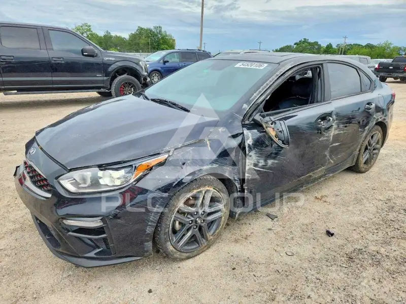 2021 KIA Forte фото