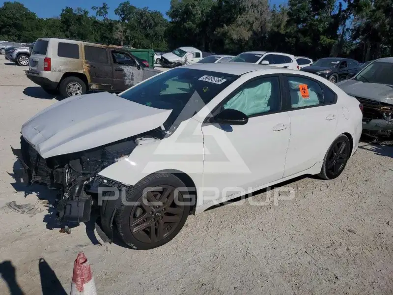 2021 KIA Forte фото