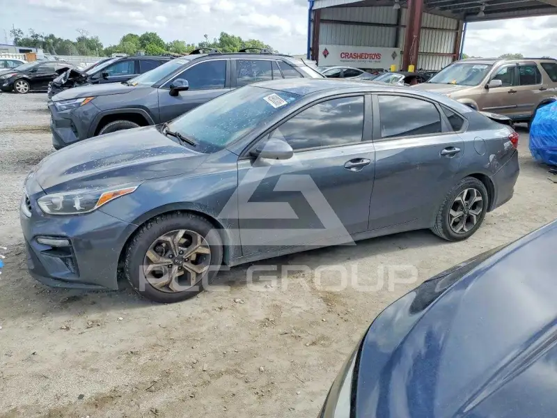 2021 KIA Forte photo