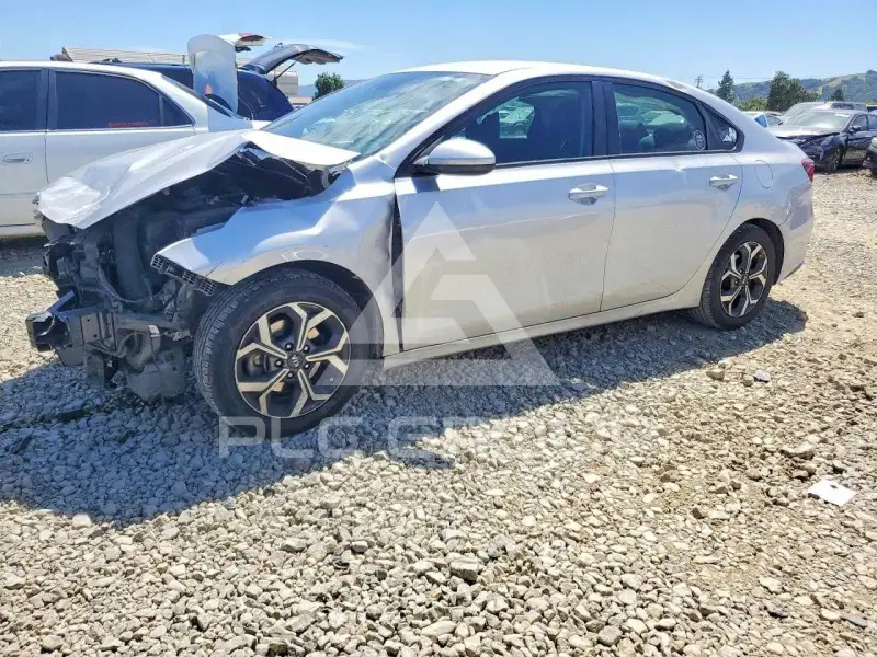 2021 KIA Forte фото