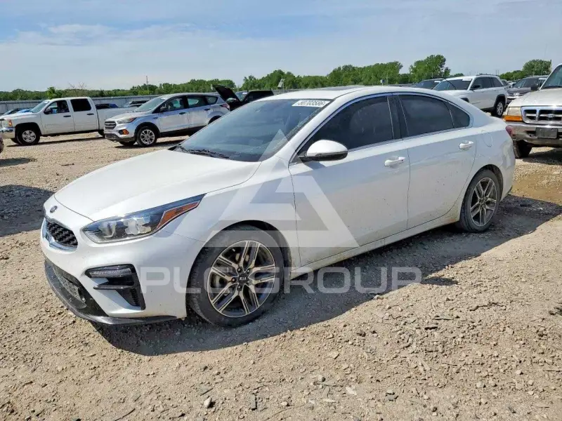 2021 KIA Forte photo