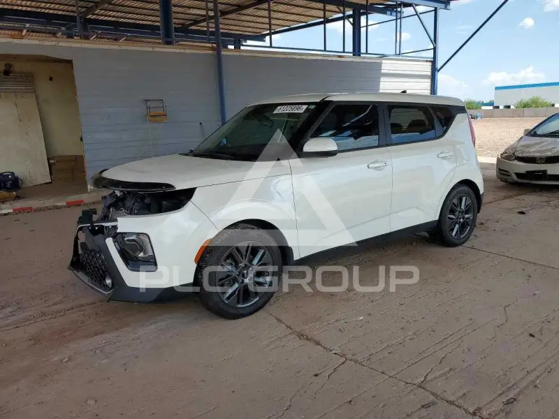 2021 KIA Soul photo