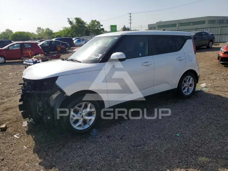 2021 KIA Soul photo