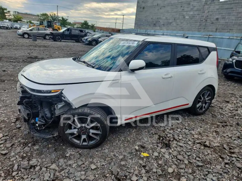 2021 KIA Soul photo
