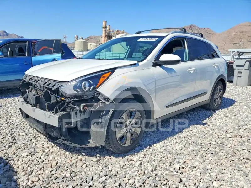 2021 KIA Niro photo