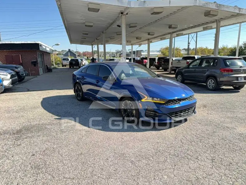 2021 KIA K5 photo