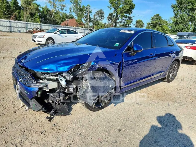 2021 KIA K5 photo