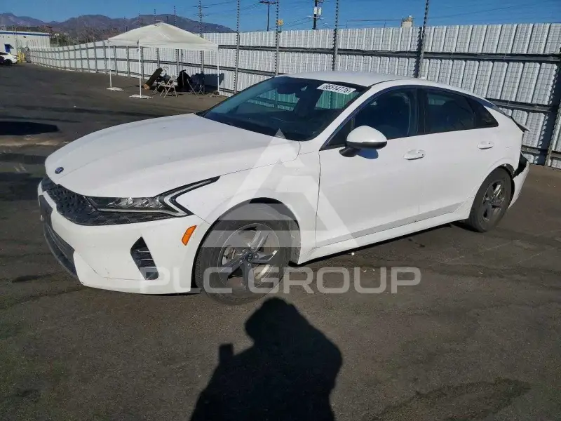 2021 KIA K5 фото