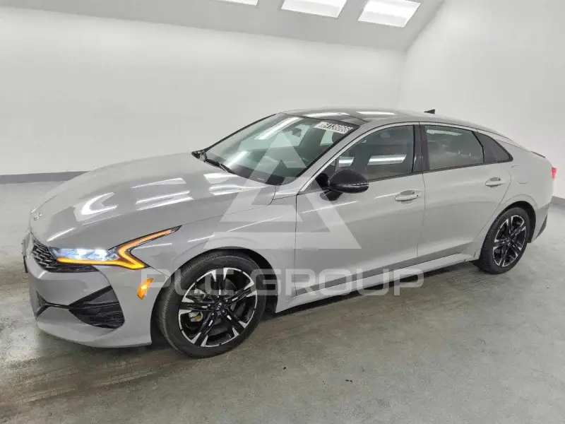 2021 KIA K5 фото