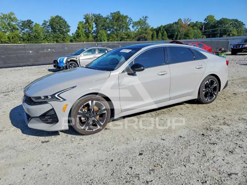 2021 KIA K5 фото