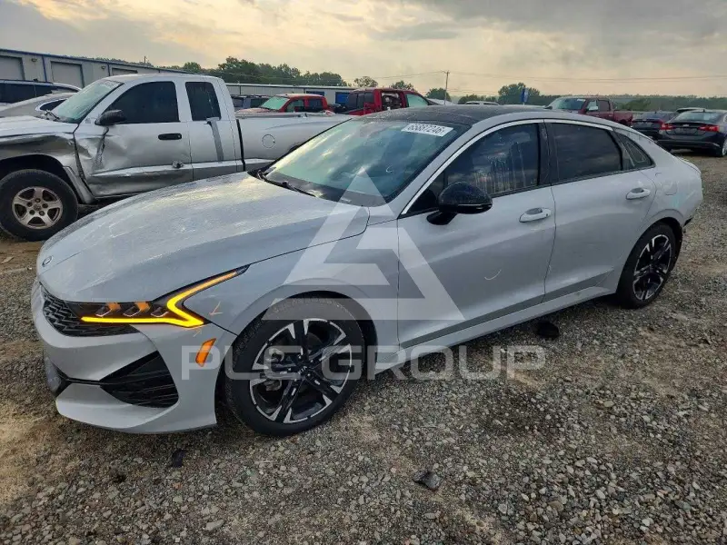 2021 KIA K5 фото
