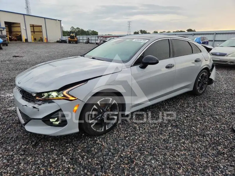 2021 KIA K5 photo