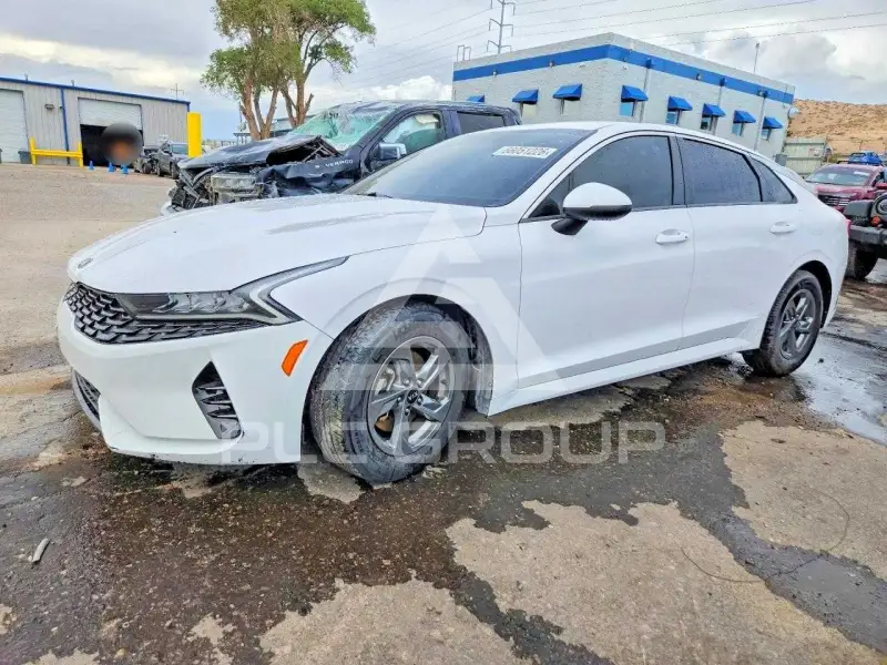 2021 KIA K5 фото