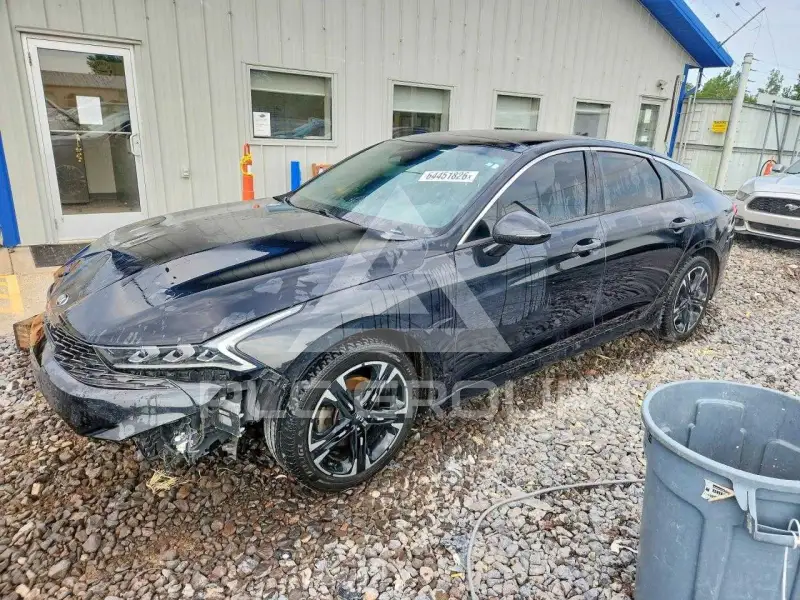 2021 KIA K5 фото