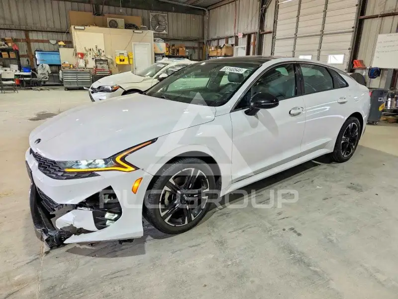 2021 KIA K5 фото