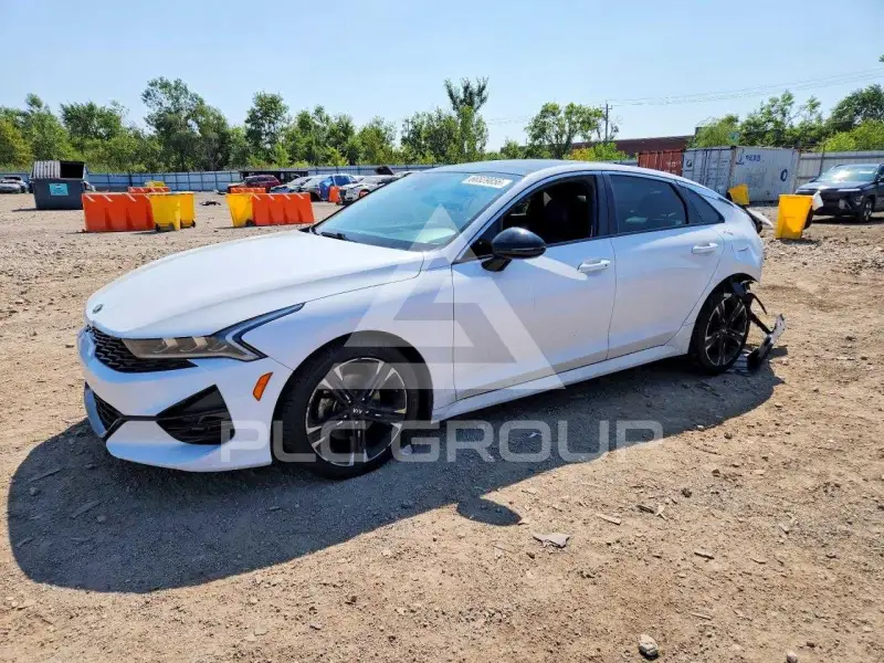 2021 KIA K5 фото
