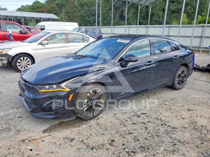 2021 KIA K5 фото