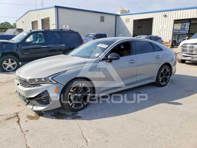 2021 KIA K5 фото
