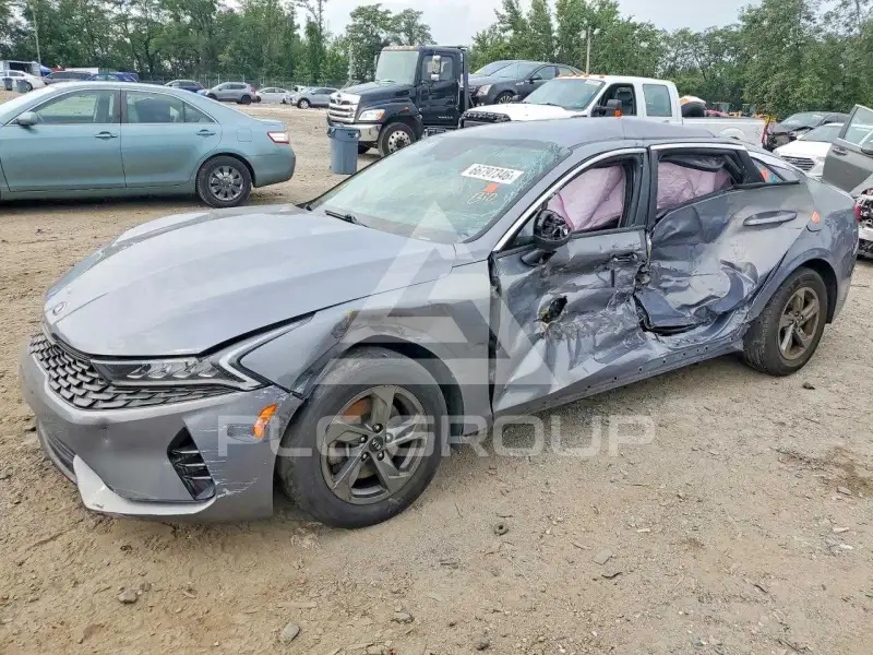 2021 KIA K5 фото
