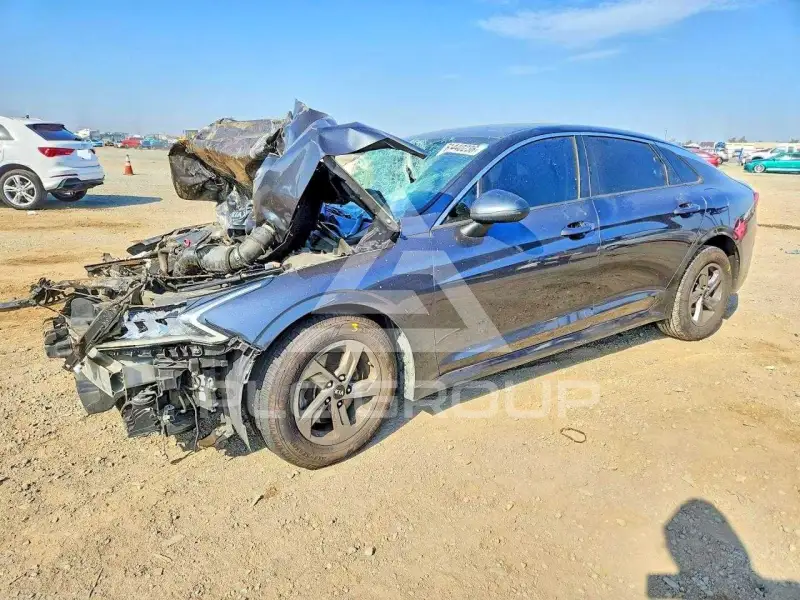 2021 KIA K5 фото