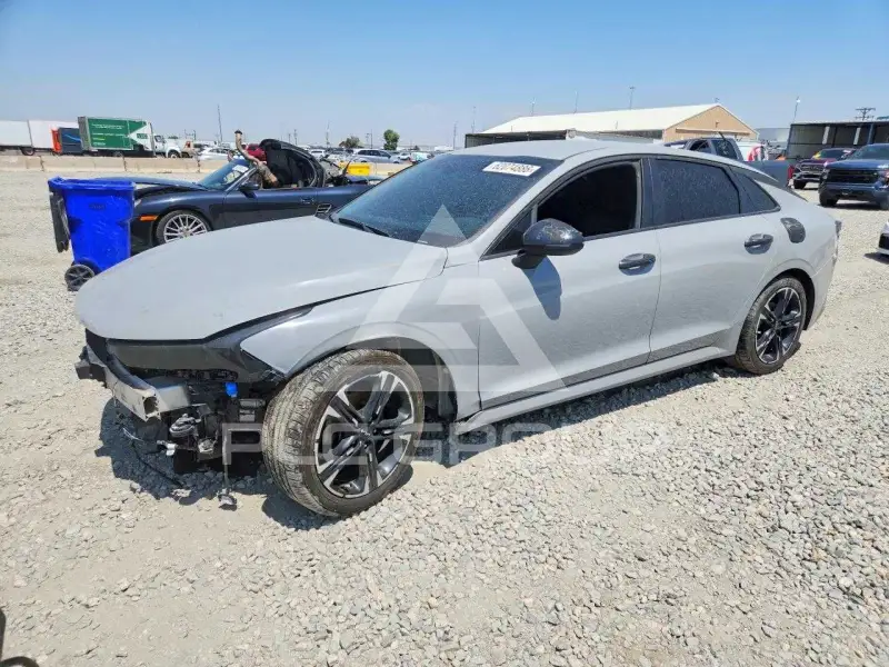 2021 KIA K5 фото