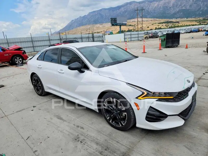 2021 KIA K5 фото
