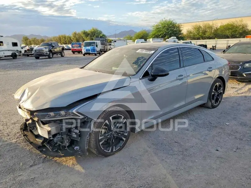 2021 KIA K5 фото