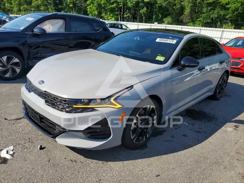 2021 KIA K5 фото