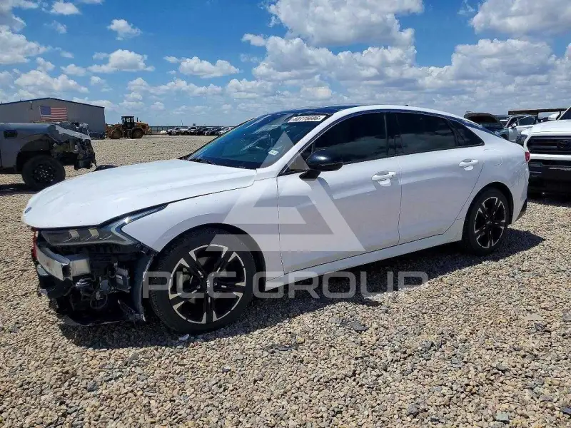 2021 KIA K5 фото