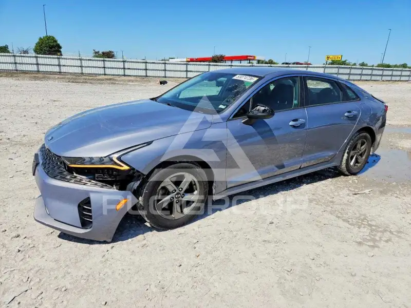 2021 KIA K5 фото