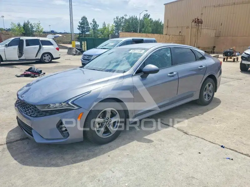 2021 KIA K5 photo