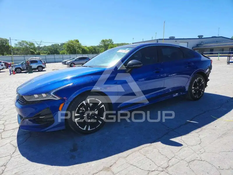 2021 KIA K5 фото