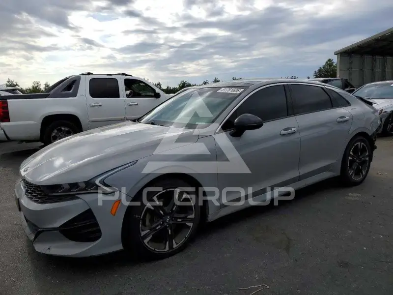 2021 KIA K5 фото