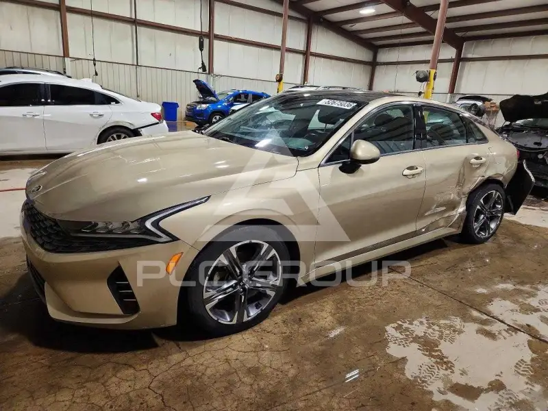 2021 KIA K5 photo