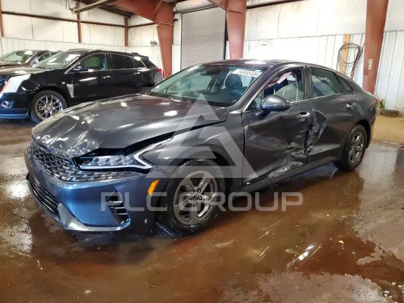 2021 KIA K5 photo