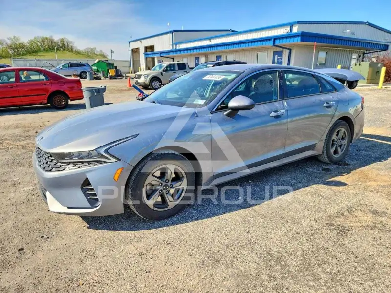 2021 KIA K5 фото