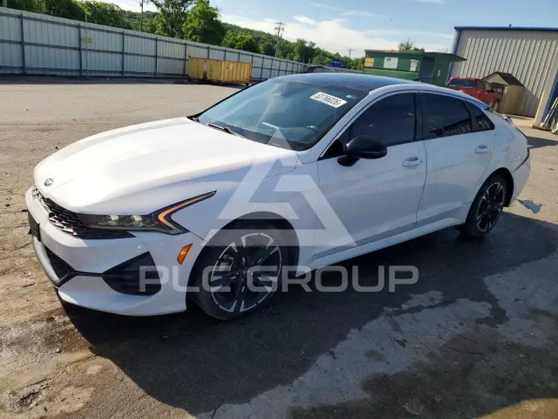 2021 KIA K5 фото