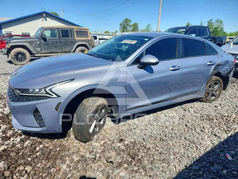 2021 KIA K5 фото