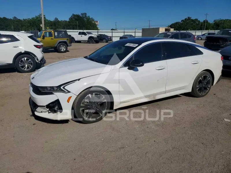 2021 KIA K5 фото