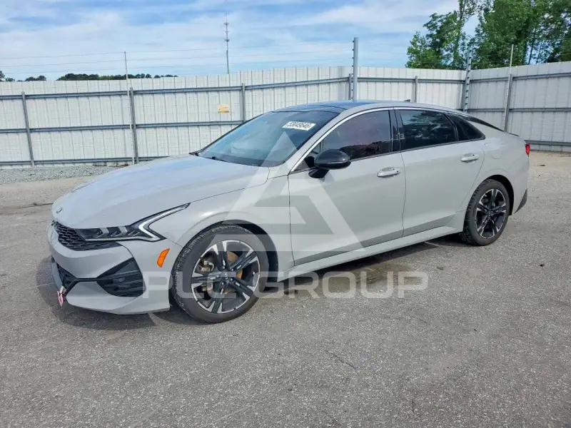 2021 KIA K5 photo