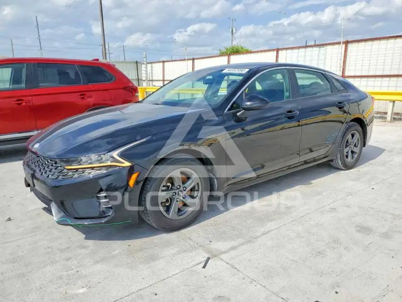 2021 KIA K5 photo