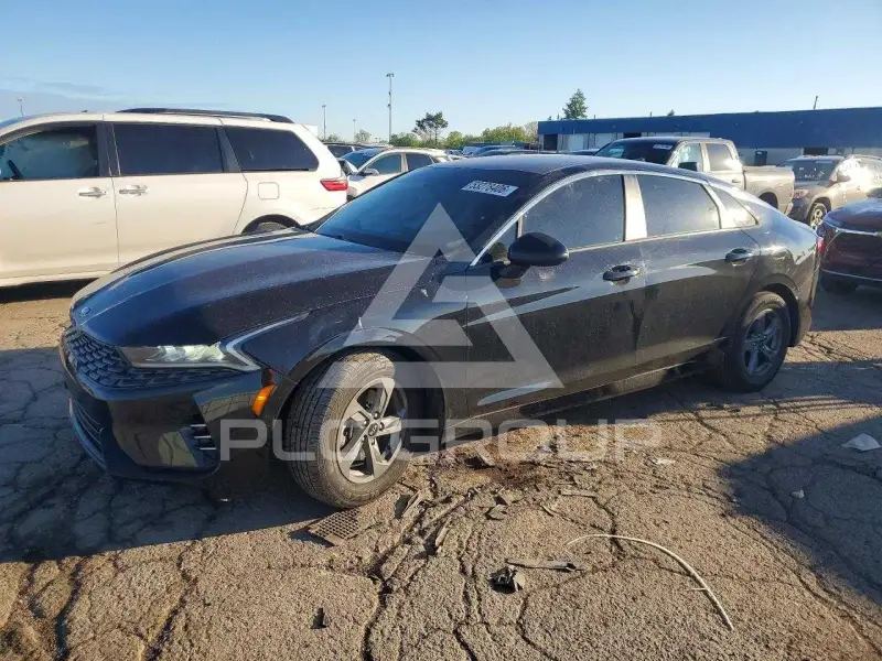 2021 KIA K5 photo